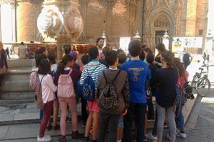 santa cruz ruta cultural sevilla